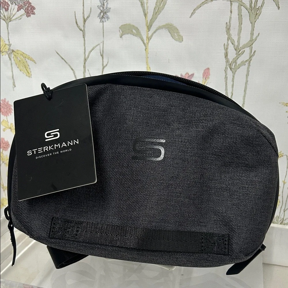 STERKMAN Gray TECH POUCH